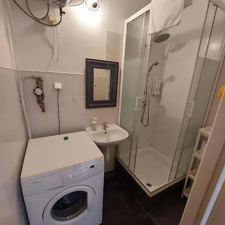 Krasinskiego アパート *