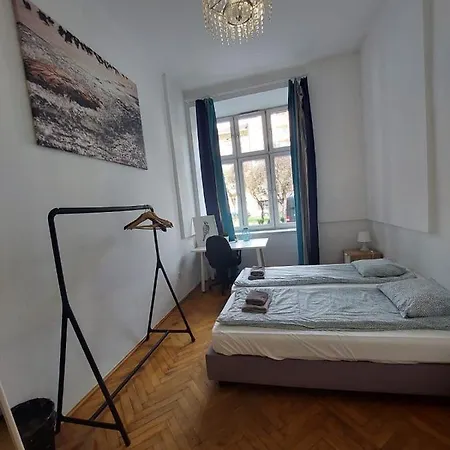 Krasinskiego アパート *